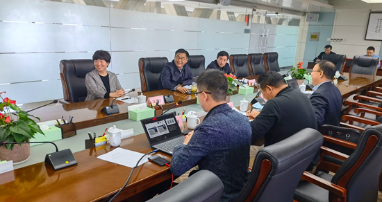 銅陵市人民政府副市長吳強(qiáng)會(huì)見普適導(dǎo)航董事長余磊一行(圖1)