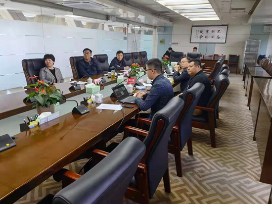 銅陵市人民政府副市長吳強(qiáng)會(huì)見普適導(dǎo)航董事長余磊一行(圖2)